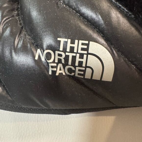 The North Face Black Nuptse Quilted Mules-small women’s, NWOT - Picture 2 of 6
